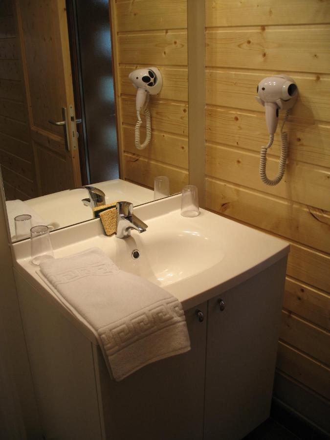 Les Loges Du Jura 4 Etoiles Apartment Nanchez Exterior photo